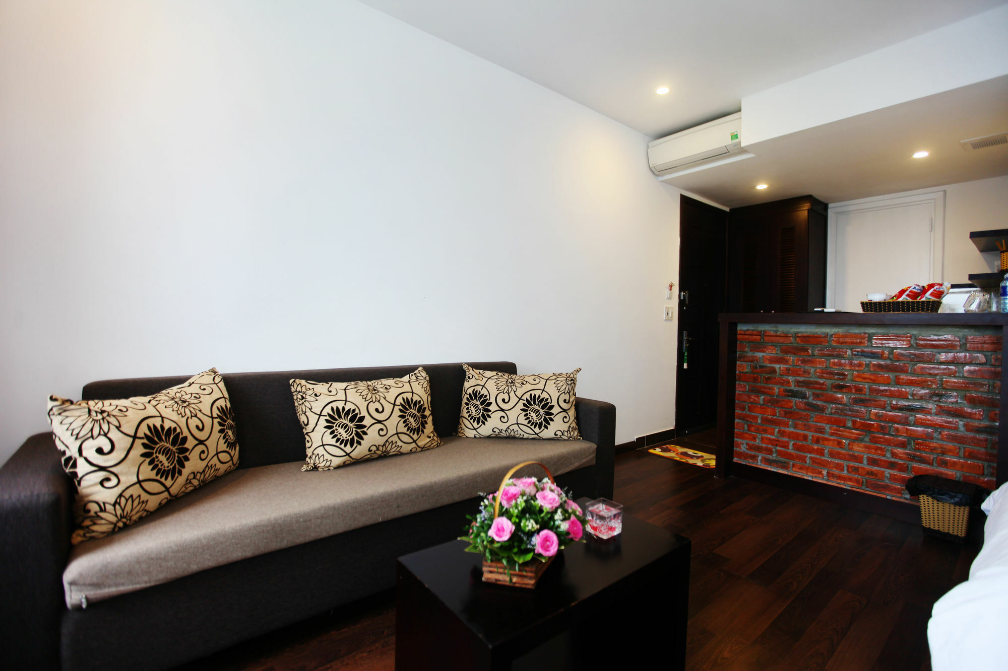 Emily Hotel & Apartment Da Nang Exterior foto